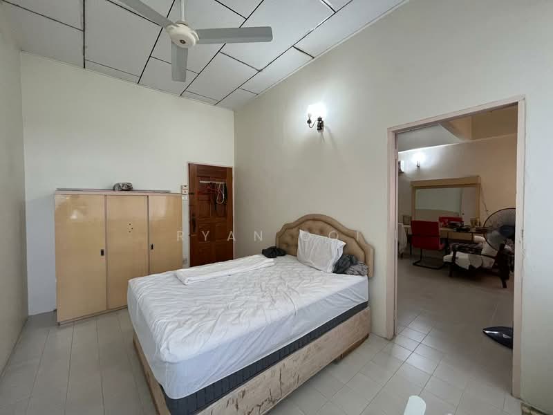 Rumah Berkembar untuk Dijual di Taman Bayu Baru (Alor Setar) - Ryan Ooi - Bedroom - PropertyGuru.com.my