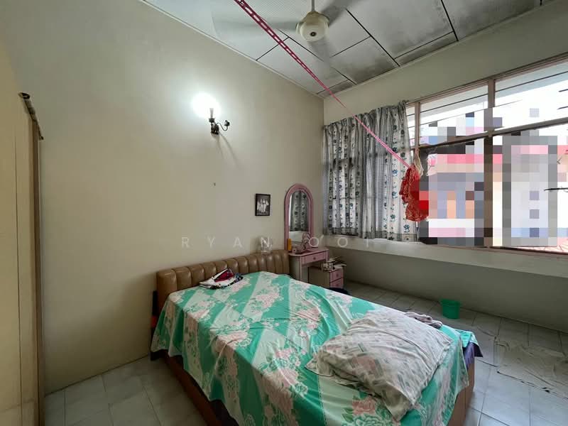 Rumah Berkembar untuk Dijual di Taman Bayu Baru (Alor Setar) - Ryan Ooi - Bedroom - PropertyGuru.com.my