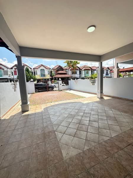 Rumah Teres 2 Tingkat untuk Disewa di Taman Impian Emas (Skudai) - Yumi Kui - Exterior - PropertyGuru.com.my