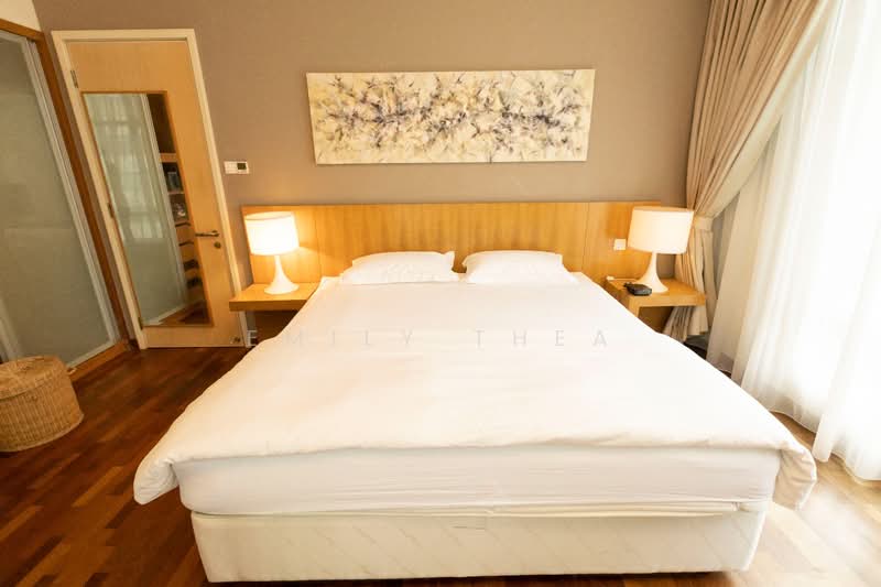 Kondominium untuk Dijual di Cormar Suites (Fraser Place (Lot 163)) - Emily Thea - Bedroom - PropertyGuru.com.my