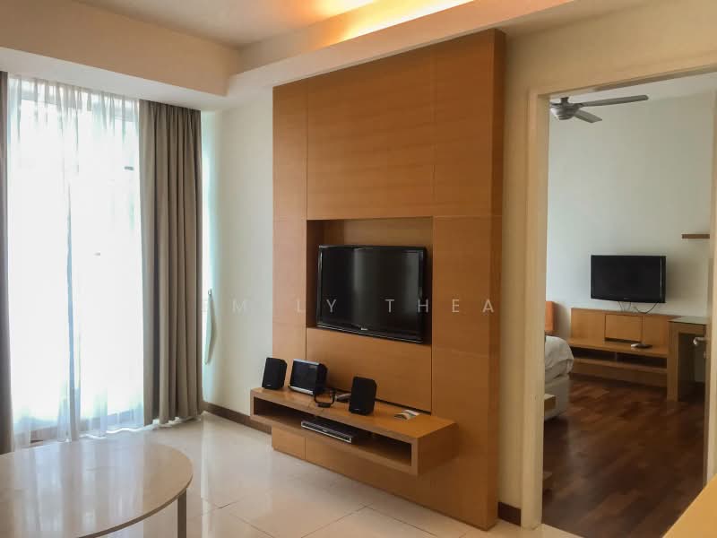 Kondominium untuk Dijual di Cormar Suites (Fraser Place (Lot 163)) - Emily Thea - Living Room - PropertyGuru.com.my