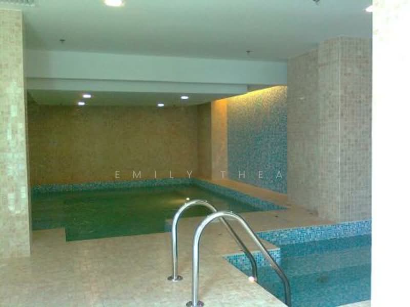 Condominium for Sale at Cormar Suites (Fraser Place (Lot 163)) - Emily Thea - Pool - PropertyGuru.com.my