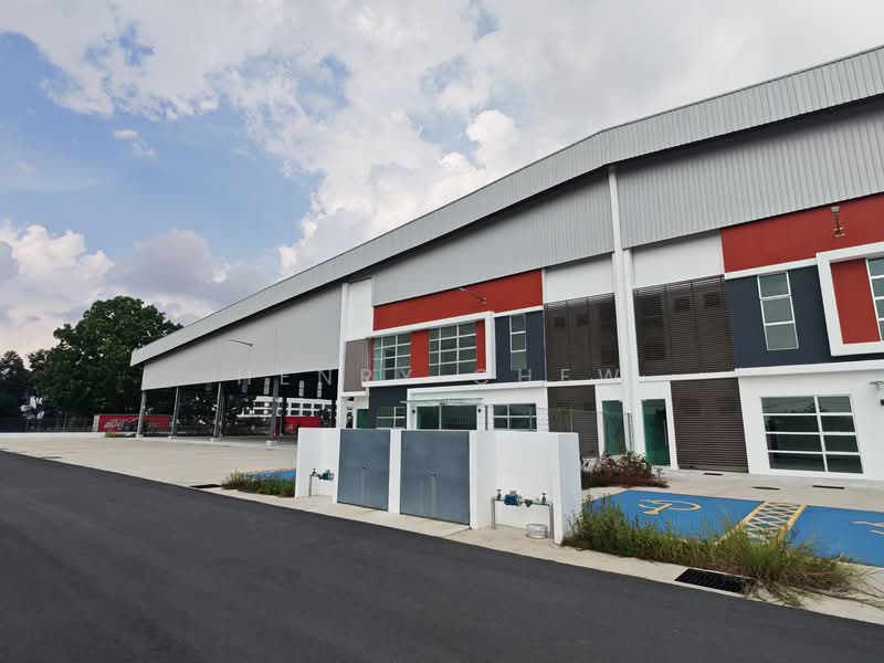 Semi-D Factory for Rent in Nilai (Negeri Sembilan) - Henry Chew - Exterior - PropertyGuru.com.my