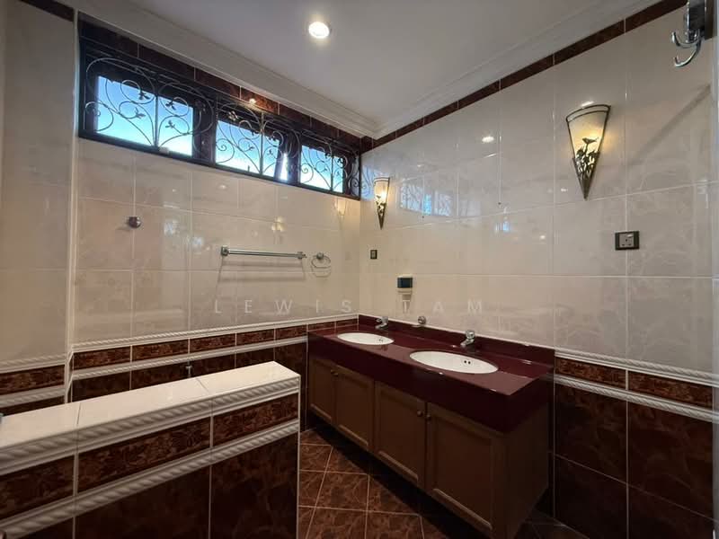 Bungalow for Sale in Country Heights (Kajang) - Lewis Tam - Bathroom - PropertyGuru.com.my