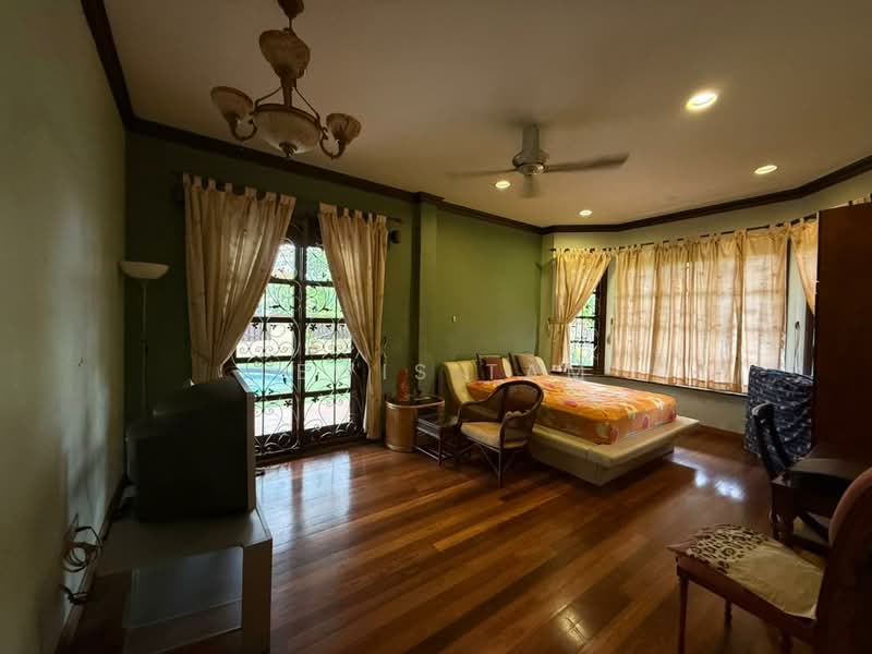 Bungalow for Sale in Country Heights (Kajang) - Lewis Tam - PropertyGuru.com.my