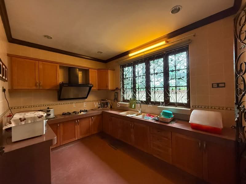 Bungalow for Sale in Country Heights (Kajang) - Lewis Tam - PropertyGuru.com.my