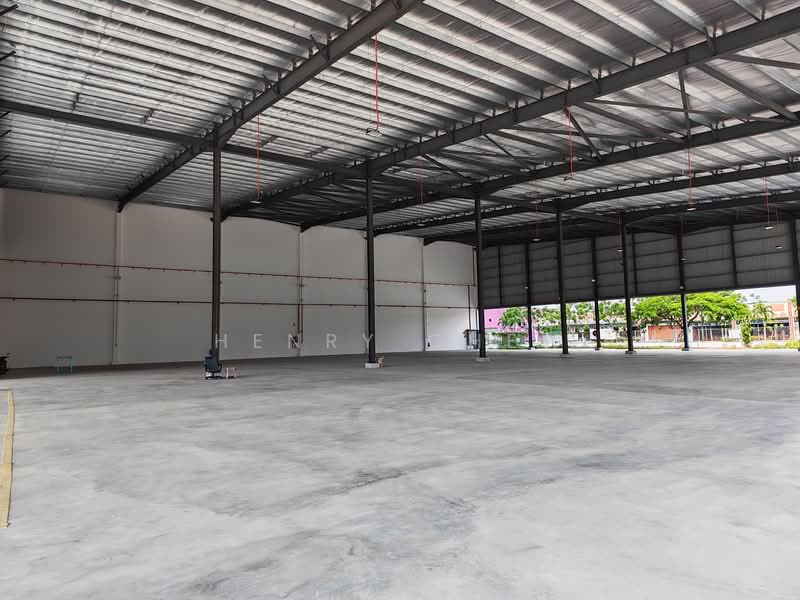 Commercial Semi-D for Rent in Nilai (Negeri Sembilan) - Henry Chew - Interior - PropertyGuru.com.my