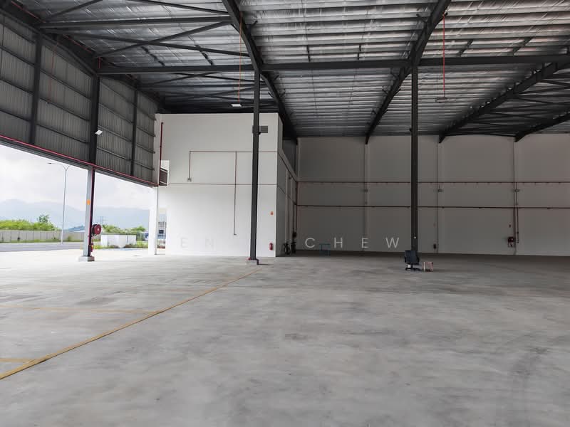 Commercial Semi-D for Rent in Nilai (Negeri Sembilan) - Henry Chew - Exterior - PropertyGuru.com.my