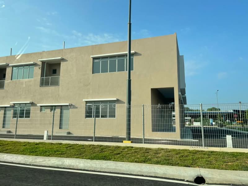 Shop for Rent in Puchong (Selangor) - Wilson Yap - Exterior - PropertyGuru.com.my