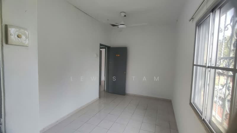 Rumah Teres 2 Tingkat untuk Dijual di Kajang (Selangor) - Lewis Tam - PropertyGuru.com.my