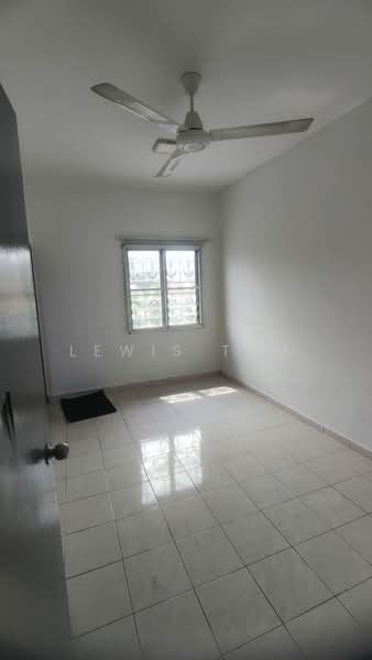 Rumah Teres 2 Tingkat untuk Dijual di Kajang (Selangor) - Lewis Tam - PropertyGuru.com.my