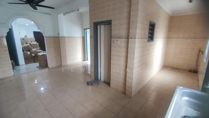 Rumah Teres 2 Tingkat untuk Dijual di Kajang (Selangor) - Lewis Tam - PropertyGuru.com.my