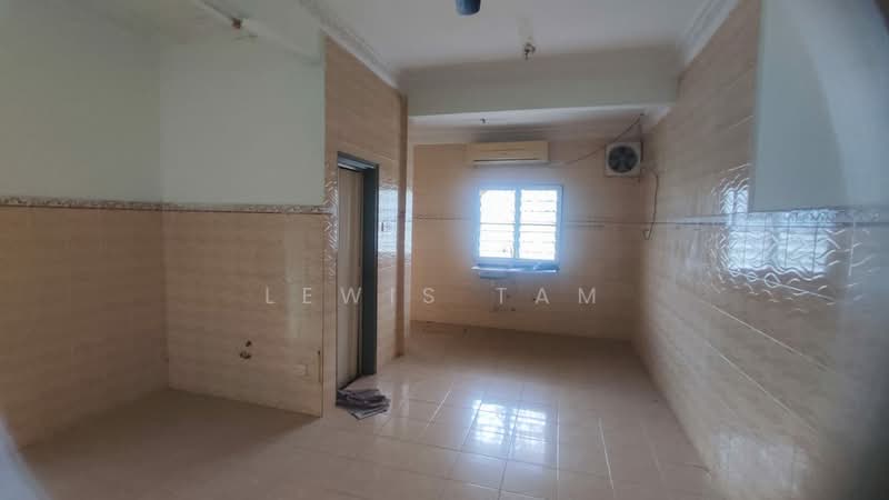 Rumah Teres 2 Tingkat untuk Dijual di Kajang (Selangor) - Lewis Tam - PropertyGuru.com.my