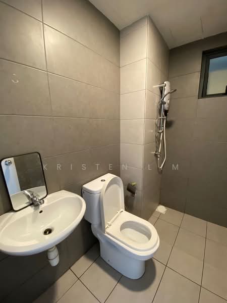 Kondominium untuk Disewa di Casa Green - Kristen Lim - Bathroom - PropertyGuru.com.my