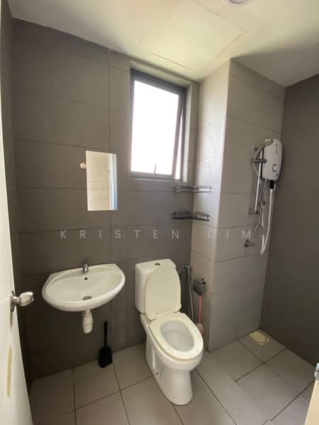 Kondominium untuk Disewa di Casa Green - Kristen Lim - Bathroom - PropertyGuru.com.my