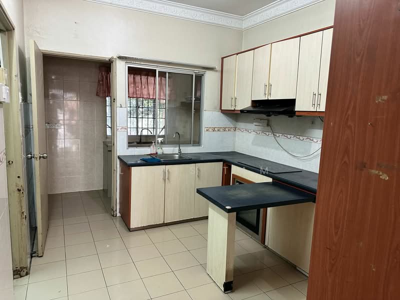 2.5-storey Terraced House for Sale in Puchong (Selangor) - Lewis Tam - PropertyGuru.com.my