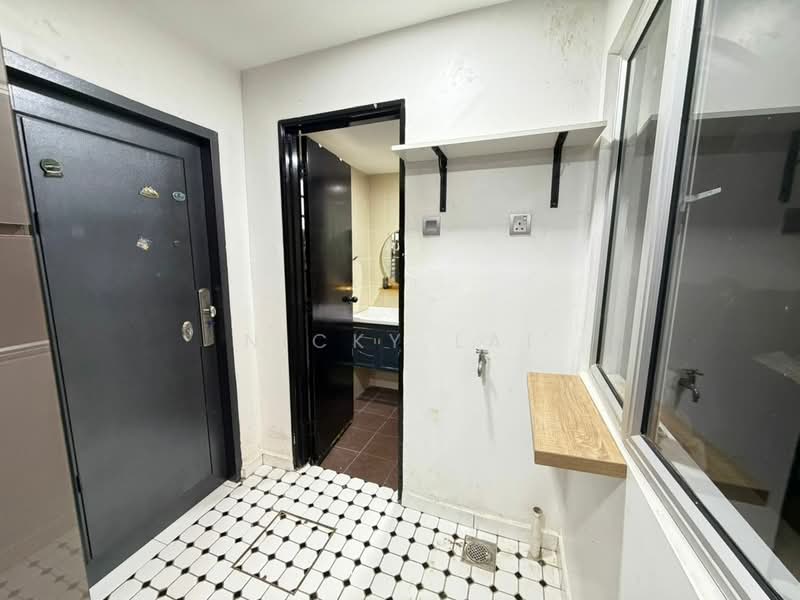 Rumah Teres 2 Tingkat untuk Dijual di Bukit Beruntung (Serendah) - Nicky Lai - Entrance - PropertyGuru.com.my