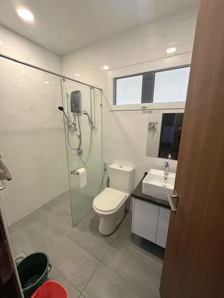 Rumah Berkembar untuk Dijual di Batu 9 (Cheras) - Angel Ng - Bathroom - PropertyGuru.com.my