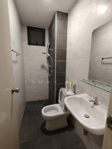 Kondominium untuk Disewa di Eco Bloom - Tommy Gan - Bathroom - PropertyGuru.com.my
