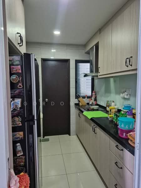 Service Residence for Sale at Symphony Tower (Menara Simfoni) - Gordon Ling - Kitchen - PropertyGuru.com.my