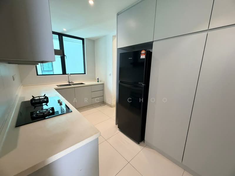 Condominium for Sale at The Marina View - Marco Choo - Kitchen - PropertyGuru.com.my