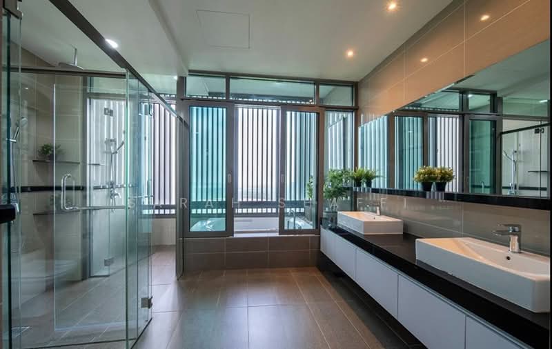 Condominium for Rent at Iskandar Residences - Sarah Shaffi - Bathroom - PropertyGuru.com.my