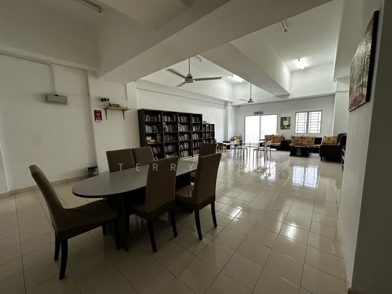 Kondominium untuk Disewa di Kinrara Mas - Terry Teh - Living Room - PropertyGuru.com.my