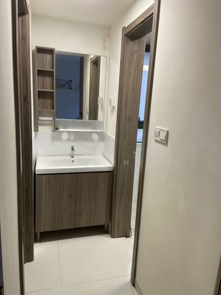 Apartment for Rent at Regalia Park @ Forest City - Alex Cheah - Bathroom - PropertyGuru.com.my