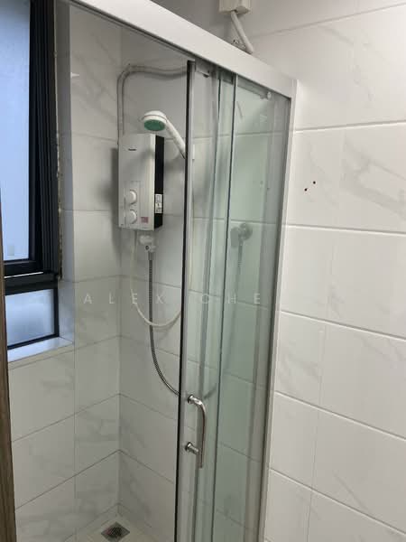 Apartment for Rent at Regalia Park @ Forest City - Alex Cheah - Bathroom - PropertyGuru.com.my