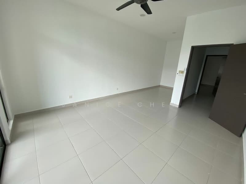 2.5-storey Terraced House for Sale in Puchong (Selangor) - Janice Chen - Bedroom 2 - PropertyGuru.com.my