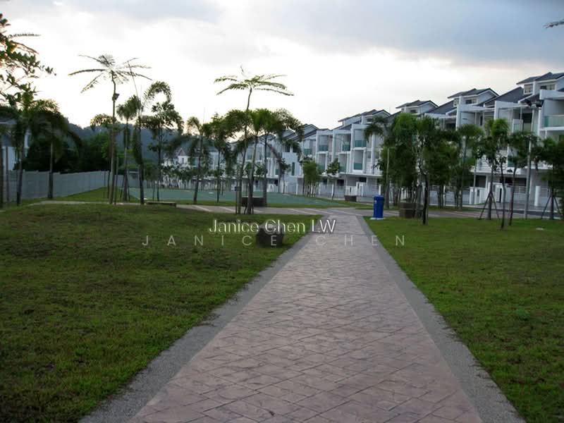 2.5-storey Terraced House for Sale in Puchong (Selangor) - Janice Chen - Exterior - PropertyGuru.com.my