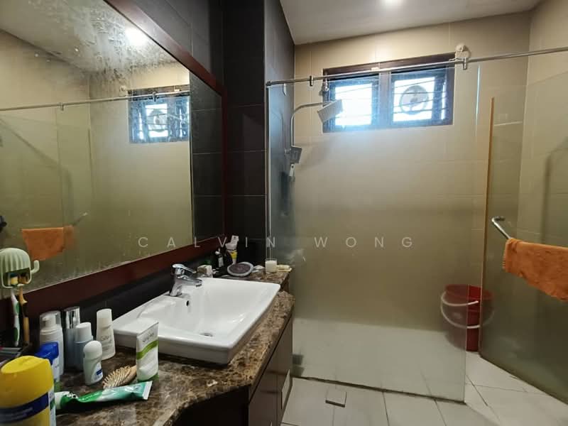Cluster House for Sale in Austin Heights (Tebrau) - Calvin Wong - Bathroom - PropertyGuru.com.my