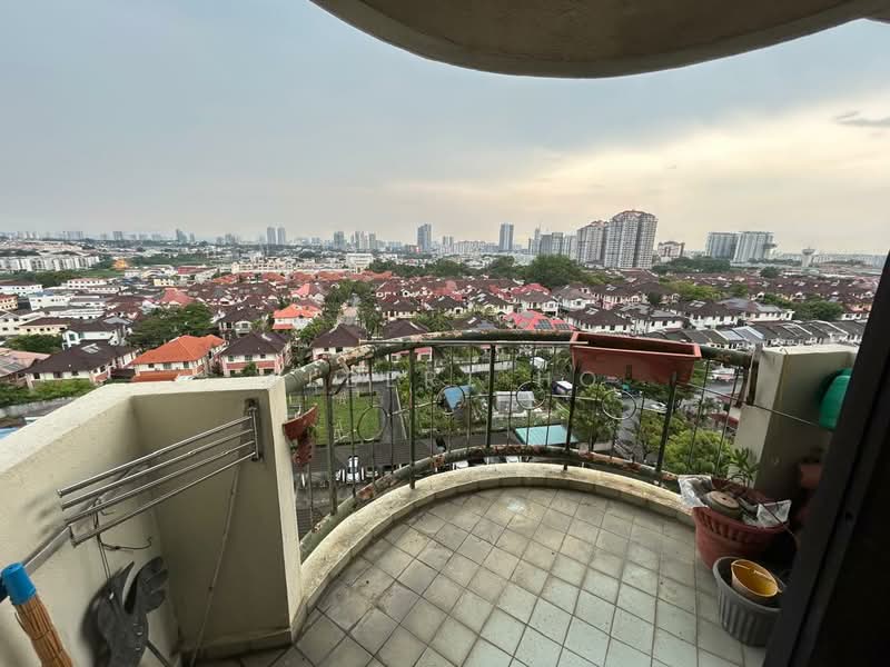 Condominium for Sale at Mutiara Oriental - Albert Ho - Balcony - PropertyGuru.com.my