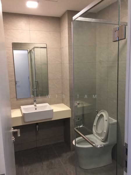 Condominium for Sale at Vivo Residential Suites - Lewis Tam - Bathroom - PropertyGuru.com.my