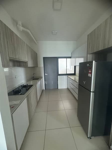 Servis Apartment untuk Disewa di Marina Residence - Dennis Tay - Kitchen - PropertyGuru.com.my