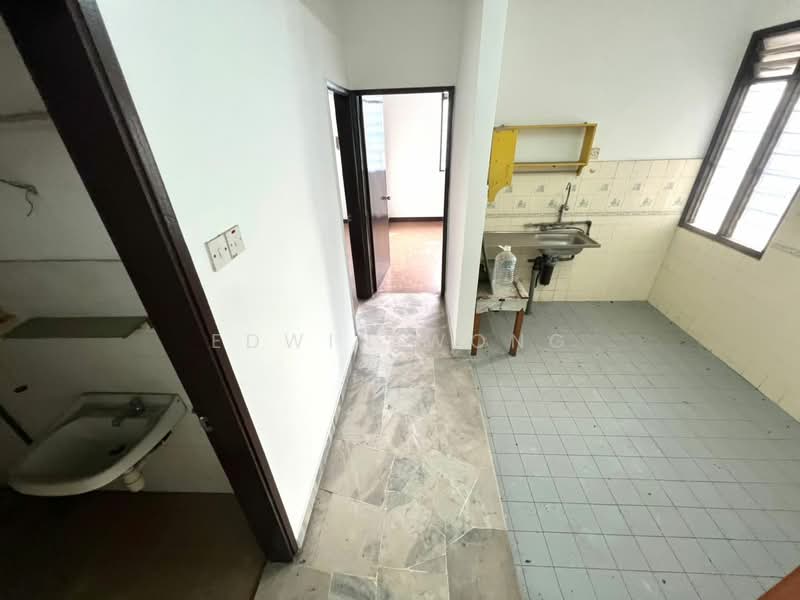 Pangsapuri untuk Dijual di Subang Perdana Goodyear Court 6 - Edwin Wong - Interior - PropertyGuru.com.my