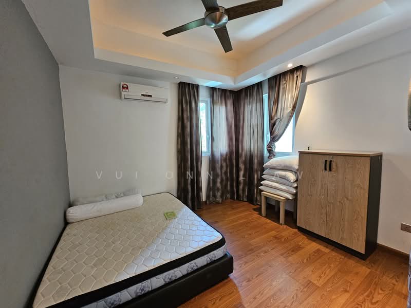 Condominium for Rent at Kristal - Vui Onn Liaw - Bedroom - PropertyGuru.com.my