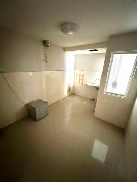 Kondominium untuk Dijual di Magna Ville - Edwin Wong - Kitchen - PropertyGuru.com.my