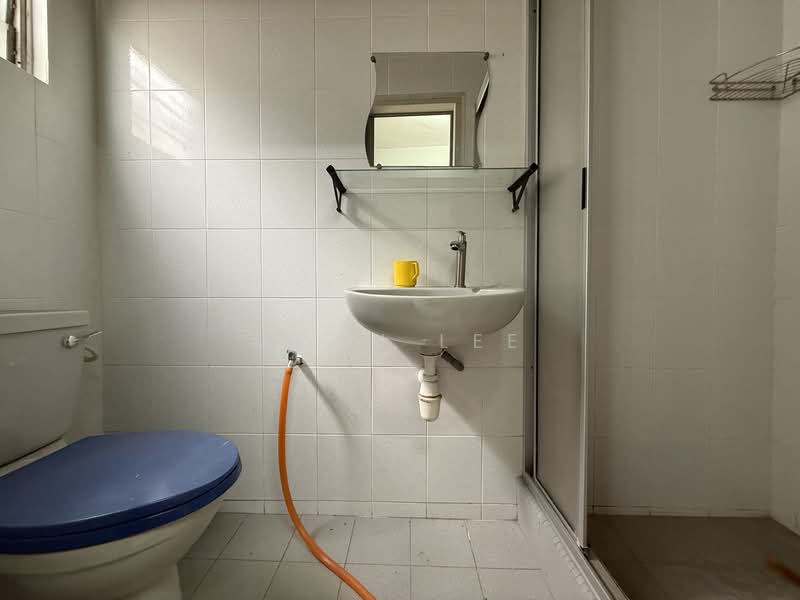 Rumah Berkembar untuk Dijual di Seksyen 22, Damansara Jaya (Petaling Jaya) - Josh Lee - Bathroom - PropertyGuru.com.my