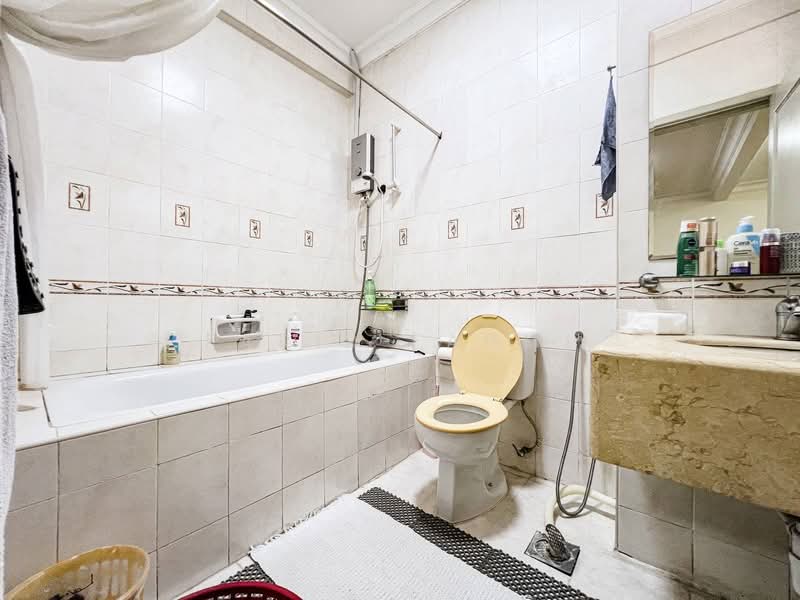 Semi-Detached House for Sale in Putrajaya (Putrajaya) - Farid Fahmi - Bathroom - PropertyGuru.com.my