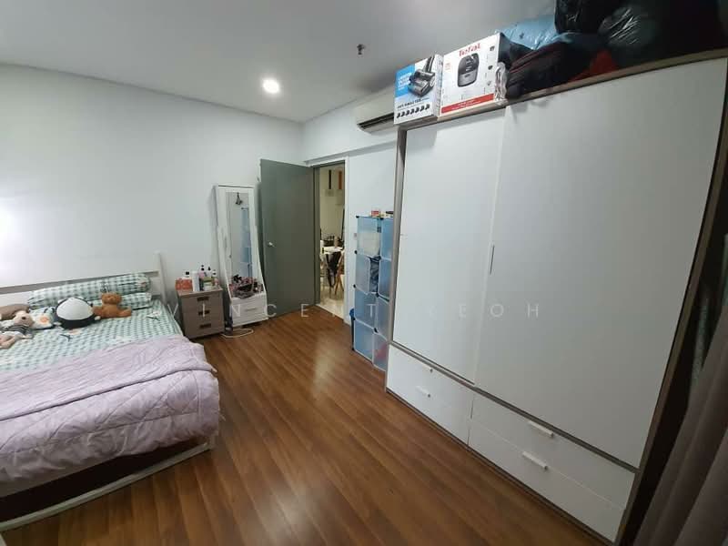 Servis Apartment untuk Disewa di Mercu Summer Suites - Vincent Yeoh - Bedroom - PropertyGuru.com.my