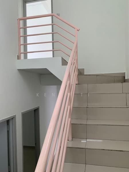 Rumah Teres 3 Tingkat untuk Disewa di Taman Sri Putra Mas (Sungai Buloh) - Kenji Ti - Interior - PropertyGuru.com.my