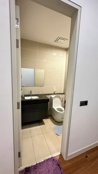Service Residence for Sale at The Park 2 - Alex Chin - Bathroom - PropertyGuru.com.my