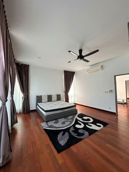 Semi-Detached House for Rent in Cyberjaya (Selangor) - Evelle Chan - Bedroom - PropertyGuru.com.my