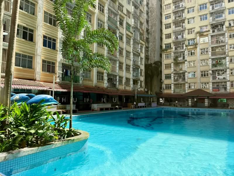 Apartment for Sale at Villa Krystal @ Bandar Selesa Jaya - Hui Hui Lim - Exterior - PropertyGuru.com.my