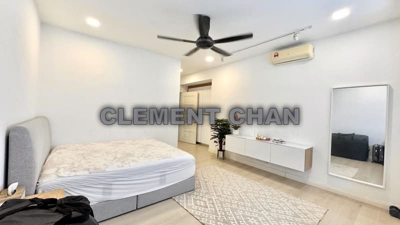 Kondominium untuk Dijual di Riana Green Condominium - Clement Chan - Bedroom - PropertyGuru.com.my