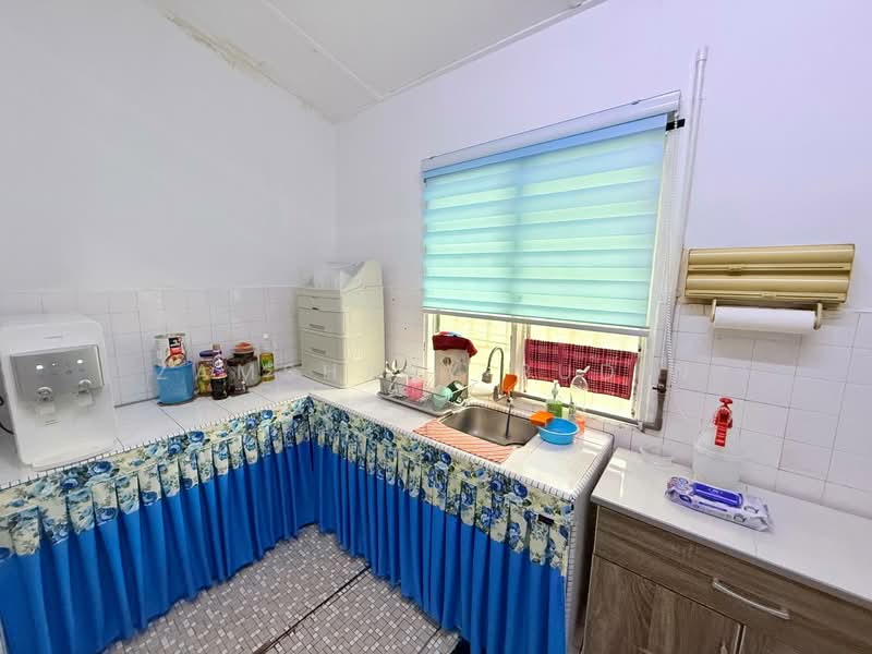 1-storey Terraced House for Sale in Taman Sri Segambut (Segambut) - Zamshary Budin - Kitchen - PropertyGuru.com.my
