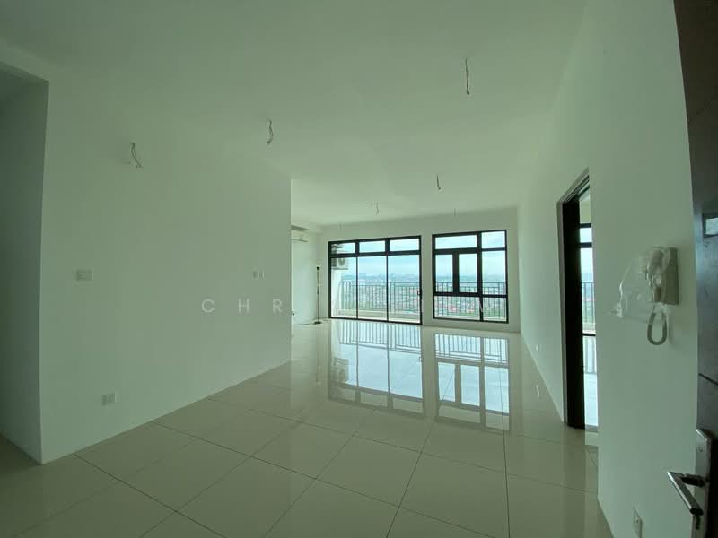 Servis Apartment untuk Dijual di 8Scape Residence @ Sutera - Chris Liew - Living Room - PropertyGuru.com.my