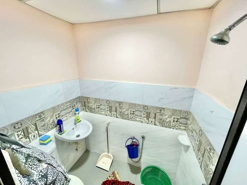 Kondominium untuk Dijual di Magna Ville - Muhammad Ezwan - Bathroom - PropertyGuru.com.my