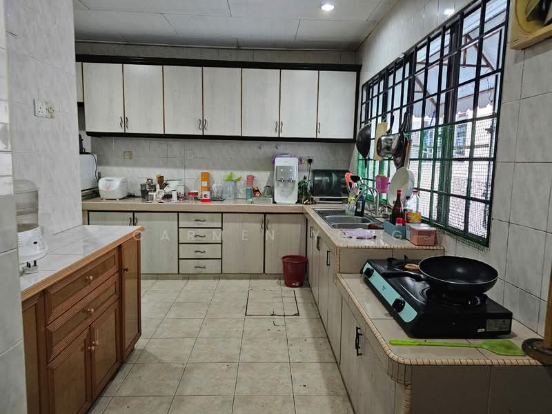 2-storey Terraced House for Rent in SS 23, Taman Sea (Petaling Jaya) - Carmen Yong - Kitchen - PropertyGuru.com.my